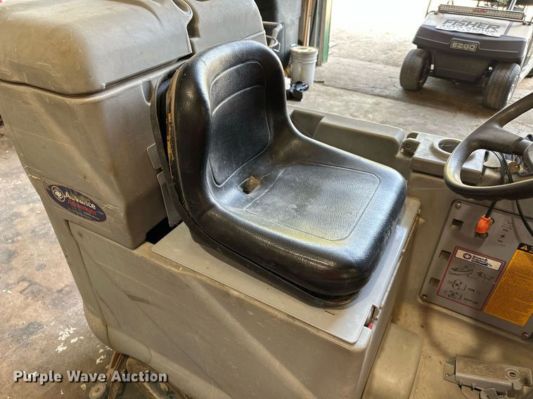 image for item DV1008 Advance Avenger  floor scrubber