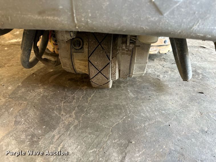 image for item DV1008 Advance Avenger  floor scrubber