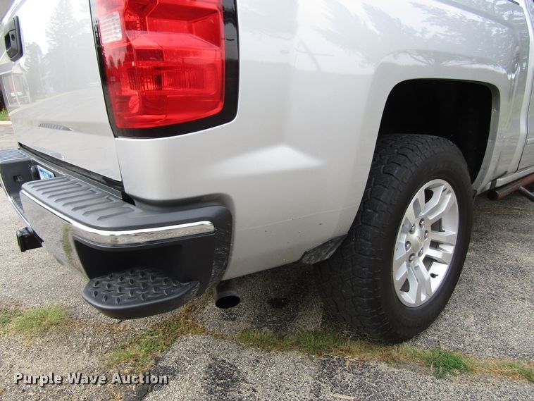 image for item EV9387 2018 Chevrolet Silverado 1500  Crew Cab pickup truck