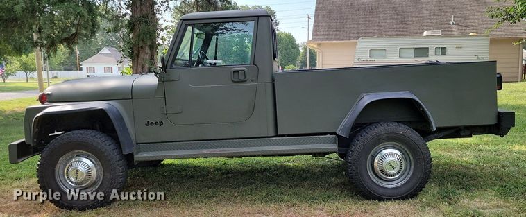 image for item HY9112 1984 AMC Jeep CJ10  pickup truck