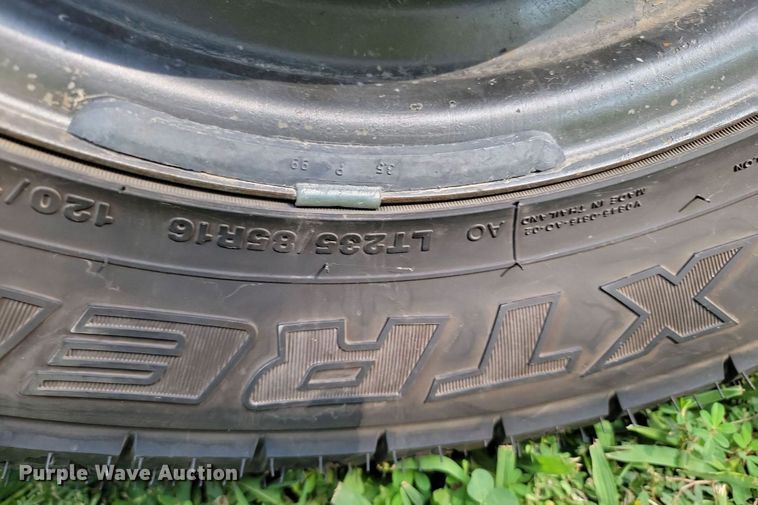 image for item HY9112 1984 AMC Jeep CJ10  pickup truck