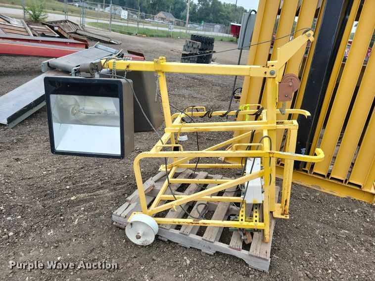 image for item IQ9898 Tools