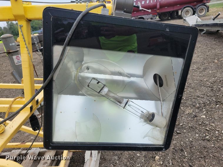 image for item IQ9898 Tools