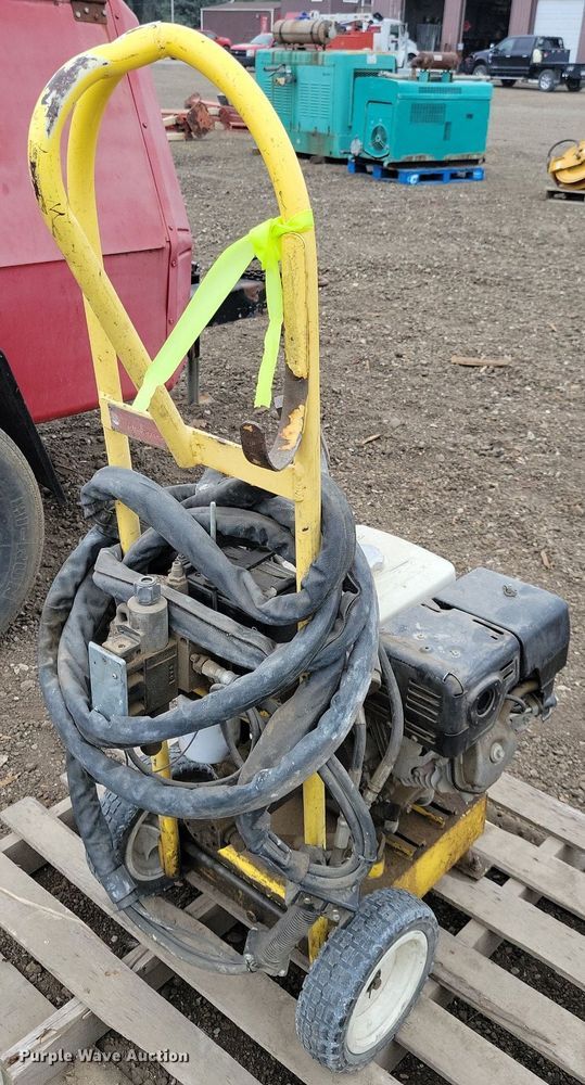 image for item IQ9899 Cable shear