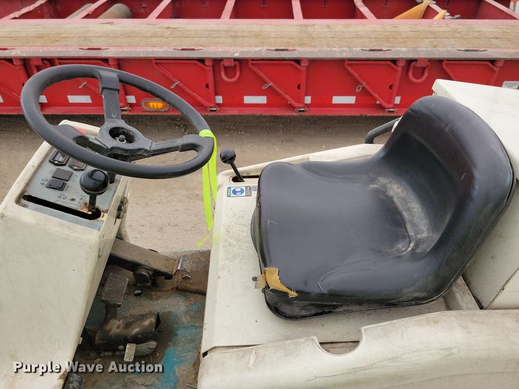 image for item IQ9902 Tennant 6100  sweeper