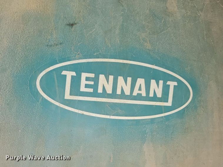 image for item IQ9903 Tennant 5680  sweeper