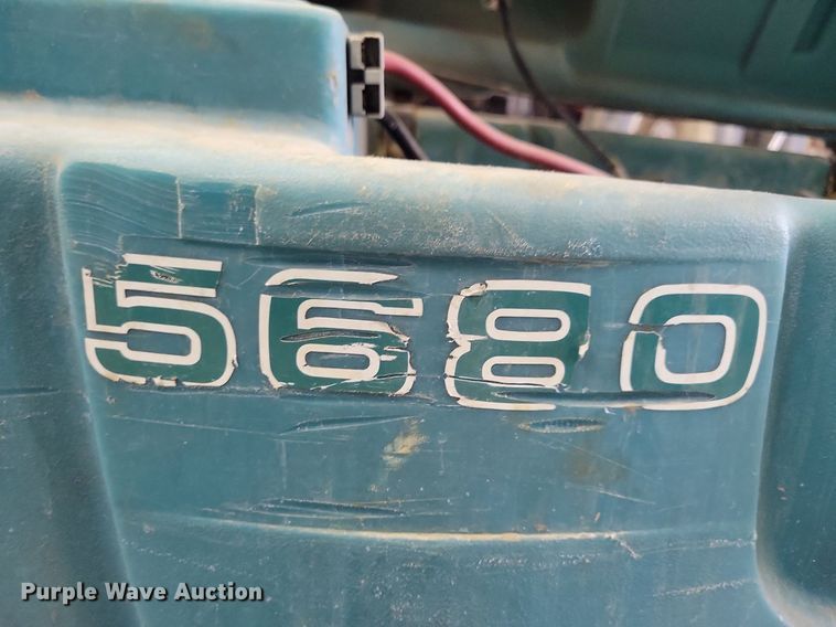 image for item IQ9903 Tennant 5680  sweeper