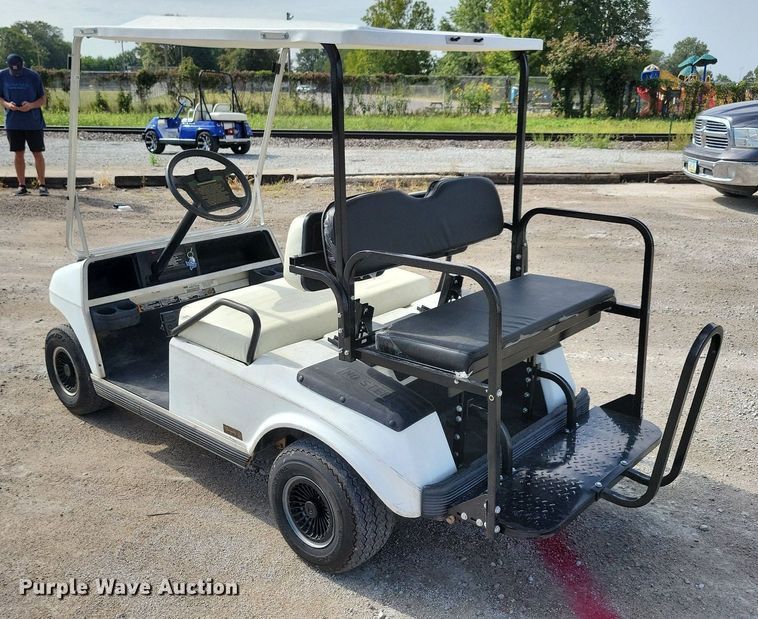 image for item IQ9935 Club Car  golf cart