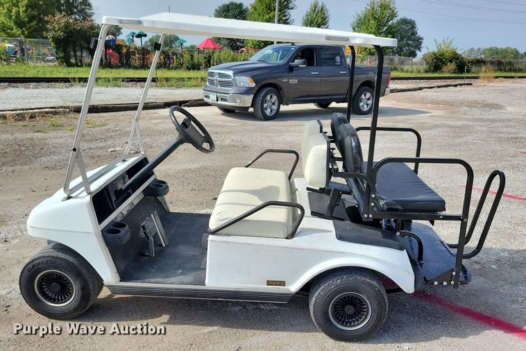 image for item IQ9935 Club Car  golf cart