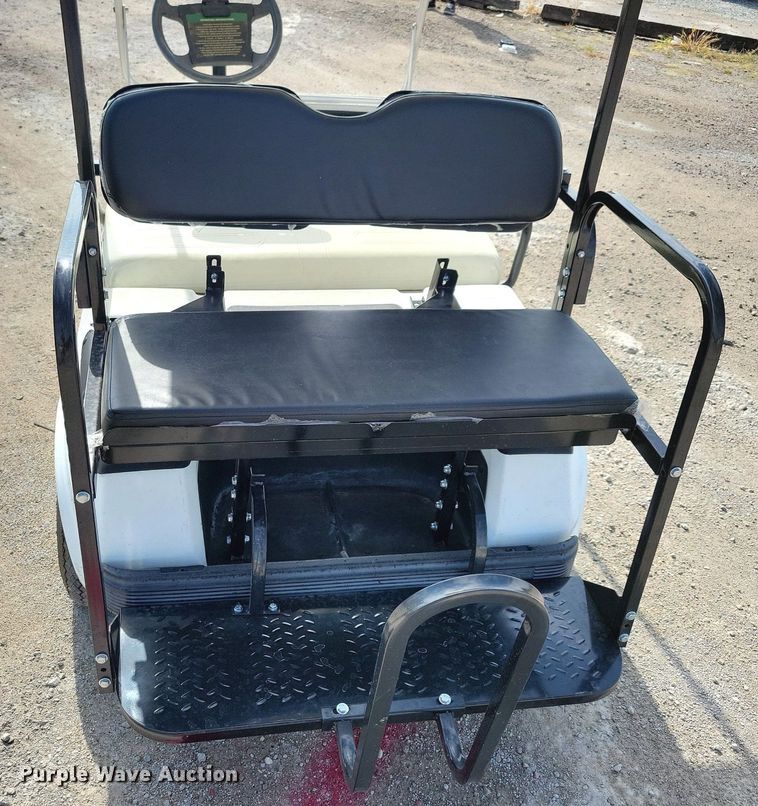 image for item IQ9935 Club Car  golf cart