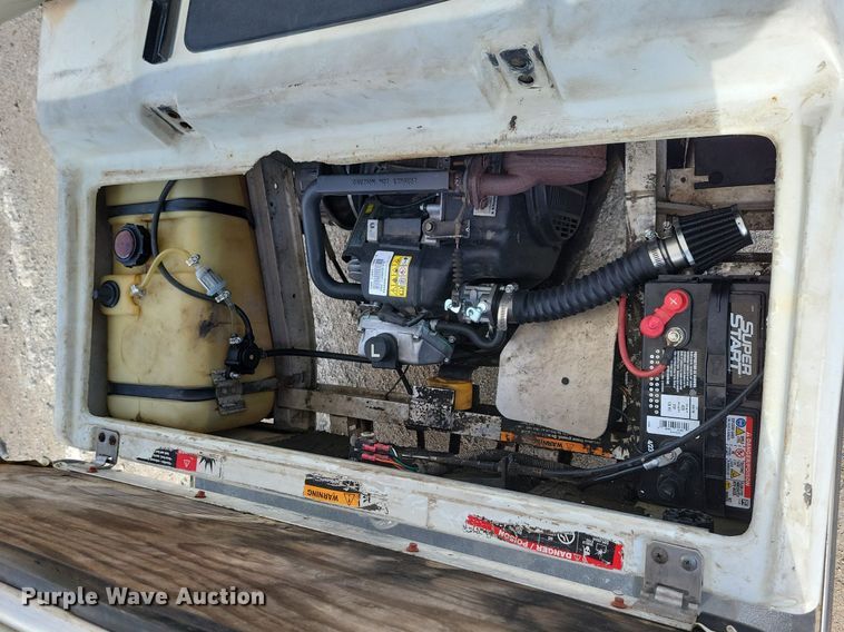 image for item IQ9935 Club Car  golf cart