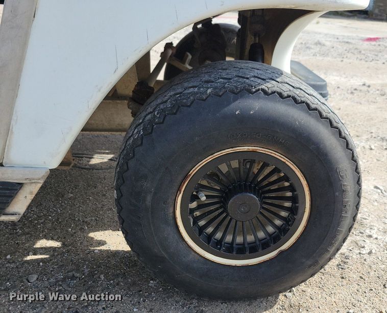 image for item IQ9935 Club Car  golf cart