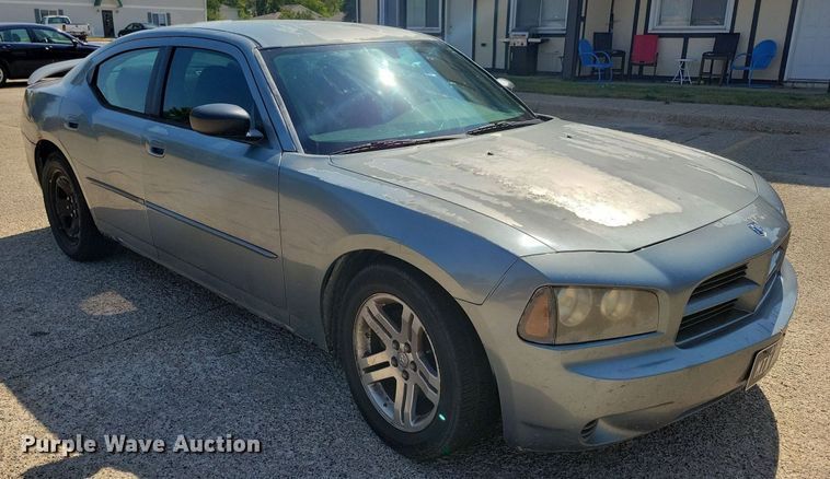 image for item IQ9937 2006 Dodge Charger  sedan