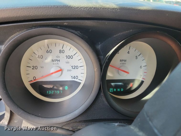 image for item IQ9937 2006 Dodge Charger  sedan