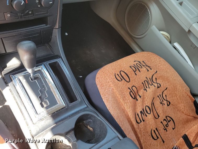 image for item IQ9937 2006 Dodge Charger  sedan