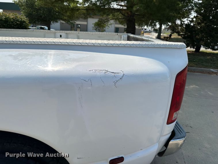 image for item JD9041 2006 Dodge Ram 3500  Quad Cab pickup truck