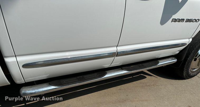 image for item JD9041 2006 Dodge Ram 3500  Quad Cab pickup truck