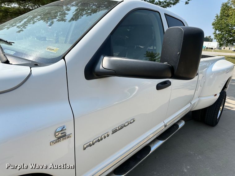 image for item JD9041 2006 Dodge Ram 3500  Quad Cab pickup truck