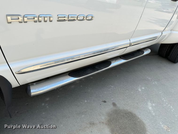 image for item JD9041 2006 Dodge Ram 3500  Quad Cab pickup truck