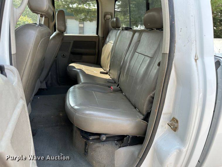 image for item JD9041 2006 Dodge Ram 3500  Quad Cab pickup truck