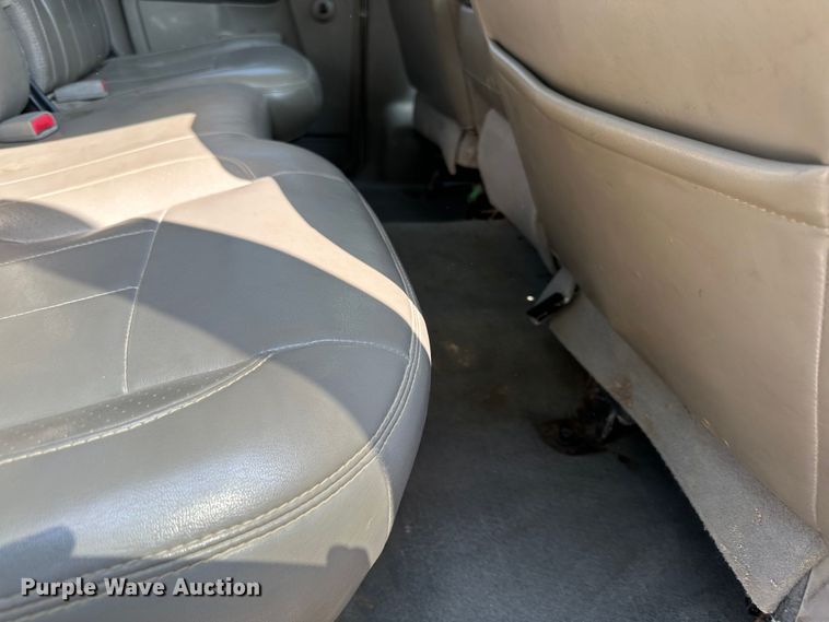 image for item JD9041 2006 Dodge Ram 3500  Quad Cab pickup truck