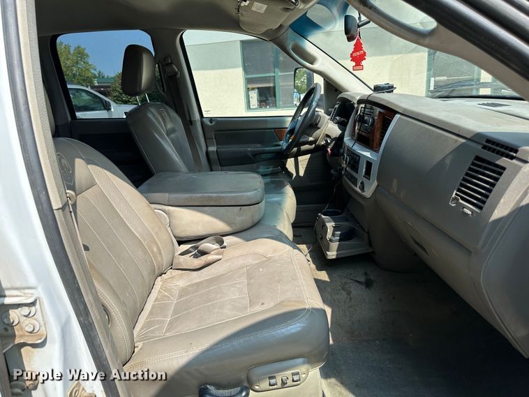 image for item JD9041 2006 Dodge Ram 3500  Quad Cab pickup truck