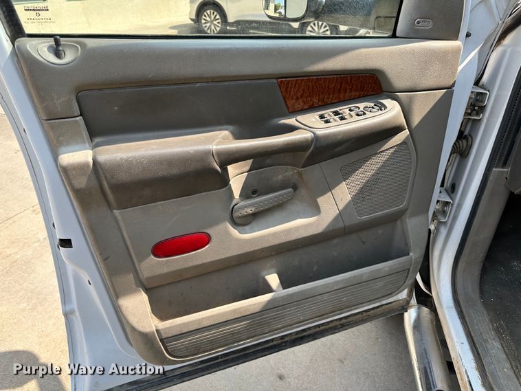 image for item JD9041 2006 Dodge Ram 3500  Quad Cab pickup truck