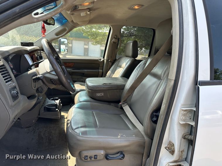 image for item JD9041 2006 Dodge Ram 3500  Quad Cab pickup truck