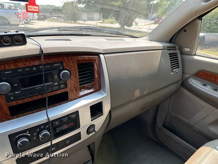 image for item JD9041 2006 Dodge Ram 3500  Quad Cab pickup truck