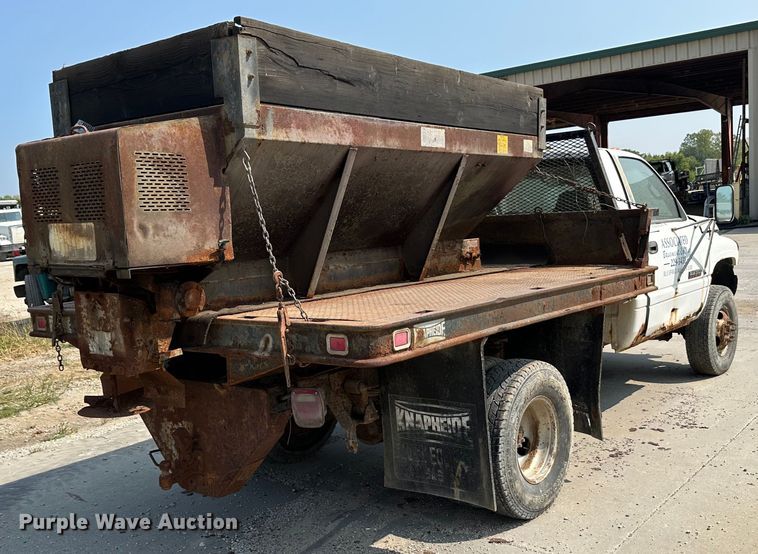 image for item JD9042 1995 Dodge Ram 3500  flatbed pickup truck