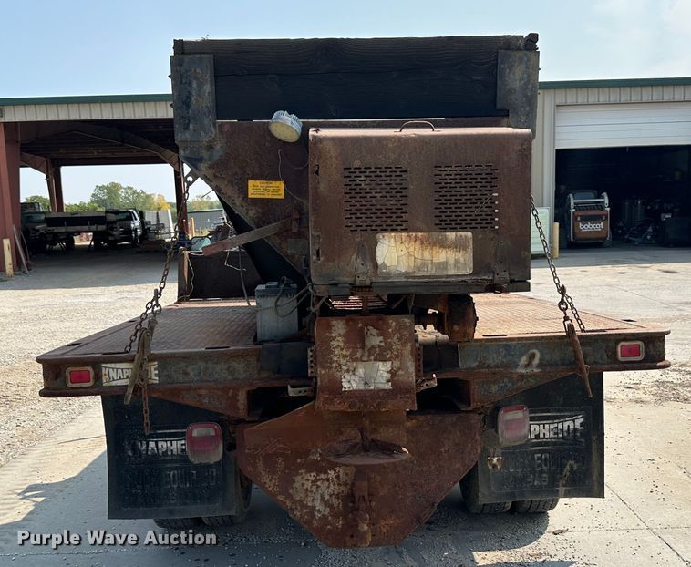 image for item JD9042 1995 Dodge Ram 3500  flatbed pickup truck