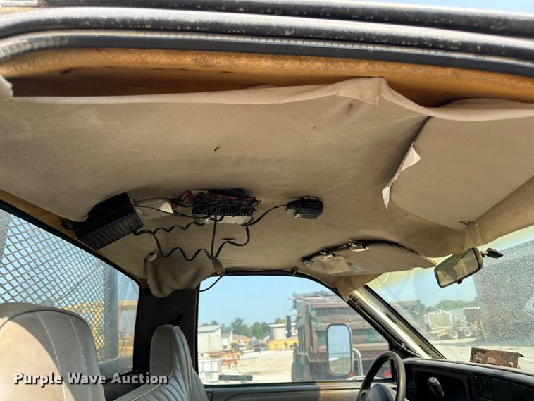 image for item JD9042 1995 Dodge Ram 3500  flatbed pickup truck