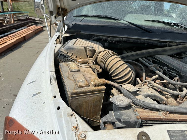 image for item JD9042 1995 Dodge Ram 3500  flatbed pickup truck