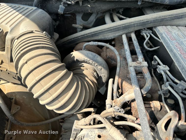 image for item JD9042 1995 Dodge Ram 3500  flatbed pickup truck