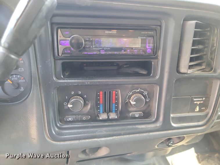 image for item JE9531 2007 Chevrolet Silverado 2500HD  Ext. Cab pickup truck