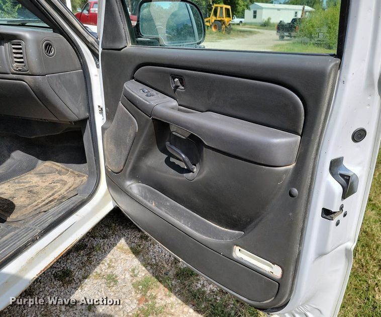 image for item JE9531 2007 Chevrolet Silverado 2500HD  Ext. Cab pickup truck