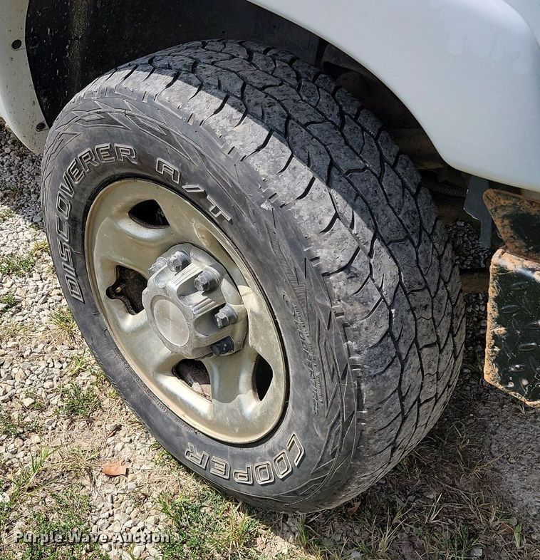 image for item JE9531 2007 Chevrolet Silverado 2500HD  Ext. Cab pickup truck