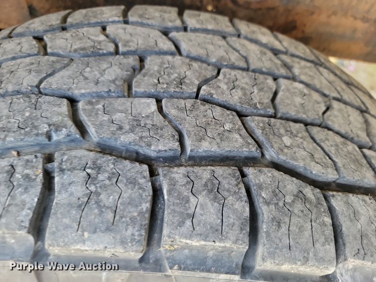 image for item JE9531 2007 Chevrolet Silverado 2500HD  Ext. Cab pickup truck