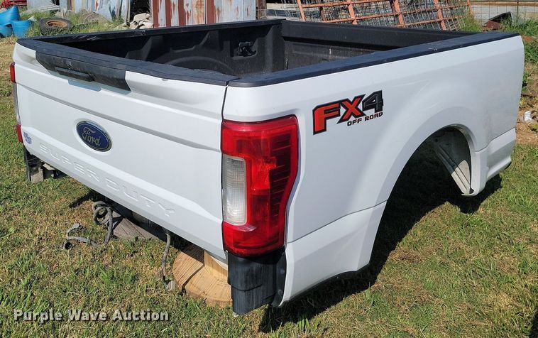 image for item JE9535 Ford Super Duty  pickup truck bed