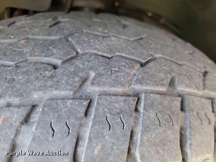 image for item JE9537 2007 Chevrolet Silverado 2500HD Crew Cab pickup truck