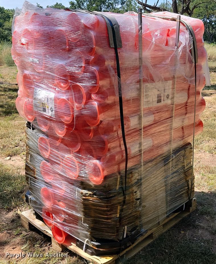 image for item JE9540 (100) safety cones