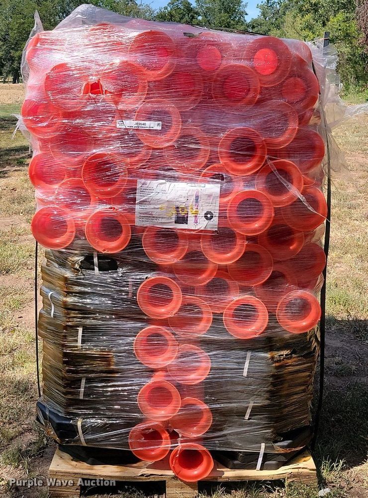 image for item JE9540 (100) safety cones