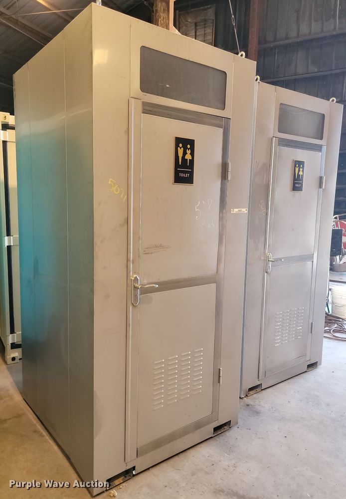 image for item JE9542 Portable restroom