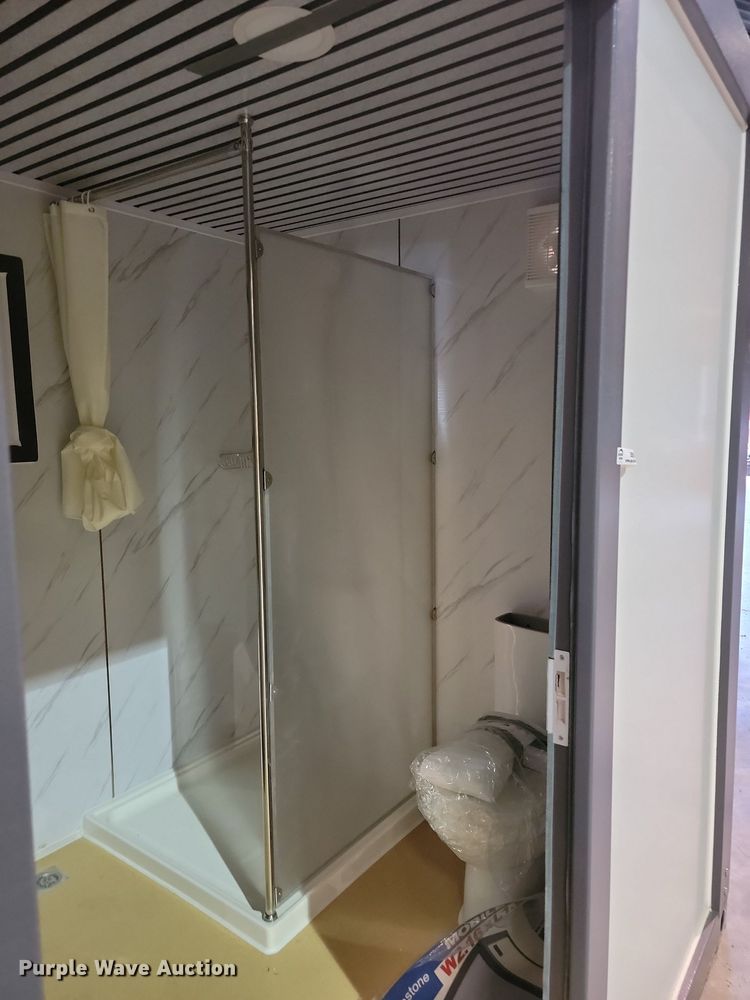 image for item JE9543 Portable restroom