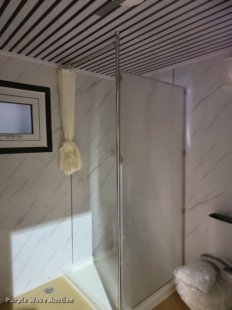 image for item JE9543 Portable restroom