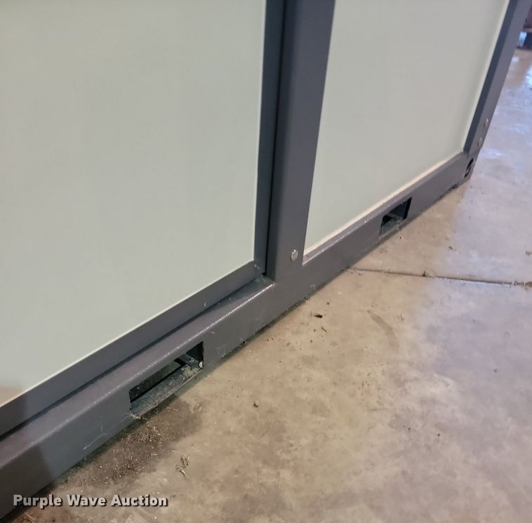 image for item JE9543 Portable restroom