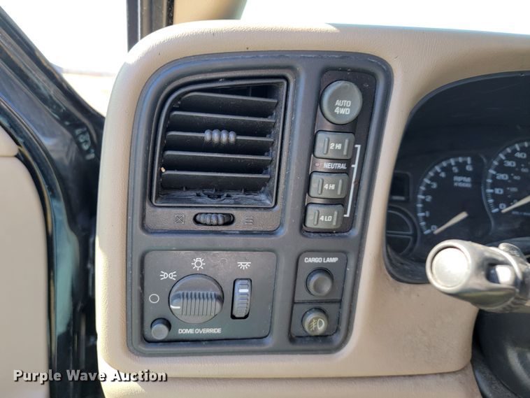 image for item JL9346 2002 Chevrolet Silverado 1500  Ext. Cab pickup truck