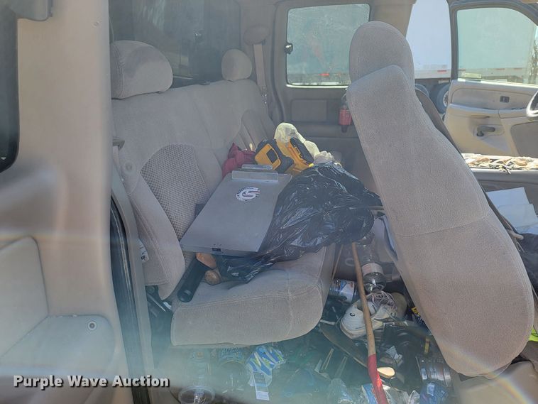 image for item JL9346 2002 Chevrolet Silverado 1500  Ext. Cab pickup truck