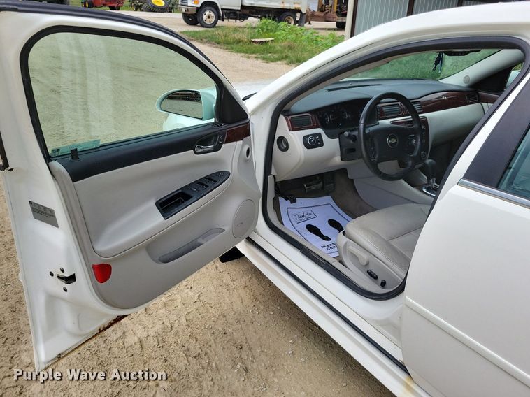 image for item JO9247 2009 Chevrolet Impala LTZ