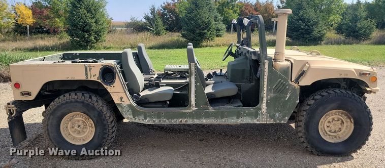 image for item JW9696 2008 Am General HMMWV M1114 Humvee  SUV